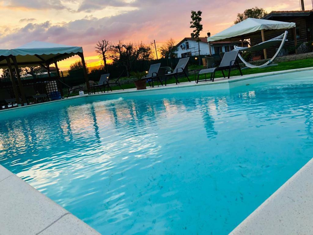 קאסטיגליונה דל לאגו Agriturismo Quercetelli מראה חיצוני תמונה